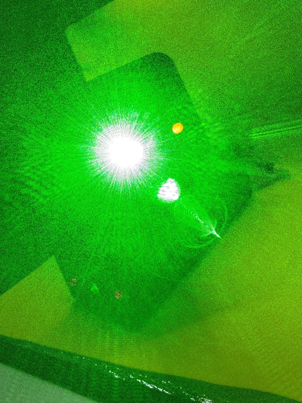 Il raggio verde del laser Ciclope